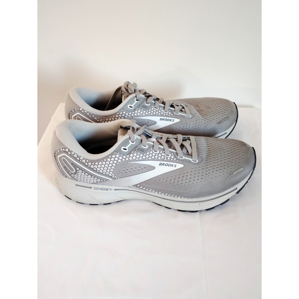 Brooks Ghost 14 Gray White Running Athletic Preppy Training Shoes Women 10.5D